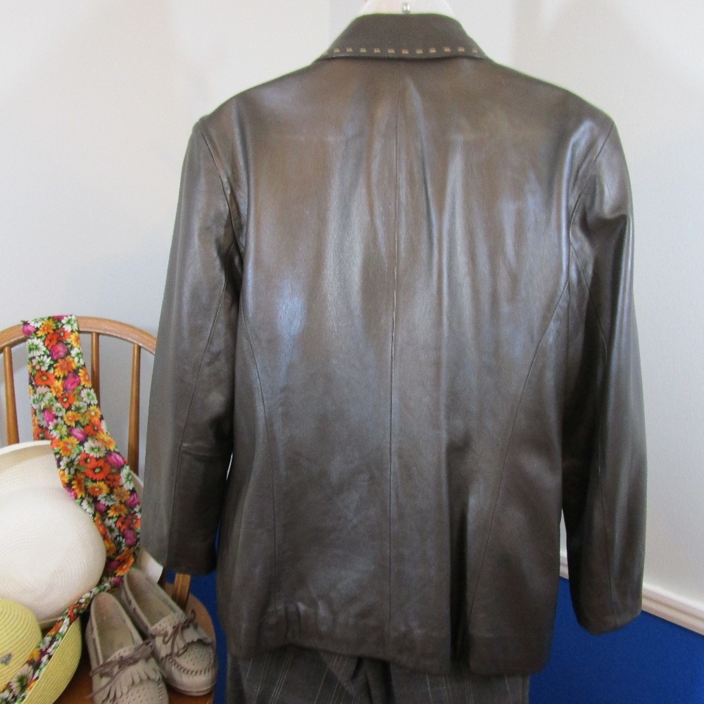 🌟2X Host Pick 🌟 Vintage Lambskin Dark Brown Leather Jacket - Picture 4 of 8